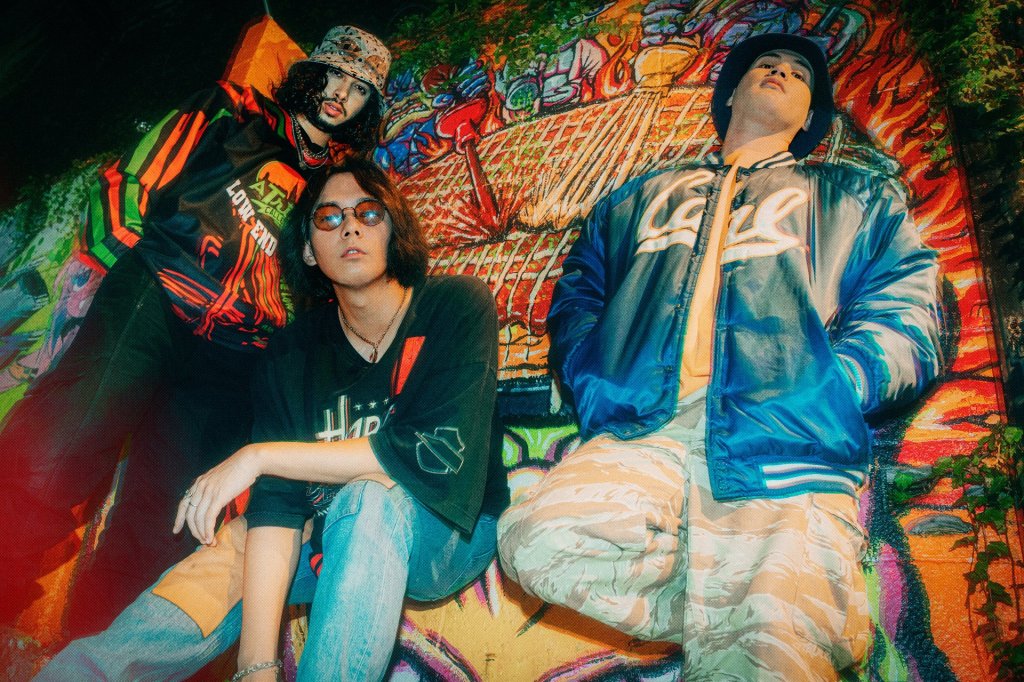 Everything We Love About The Cards I Play (Jpn)-&nbsp;Interview